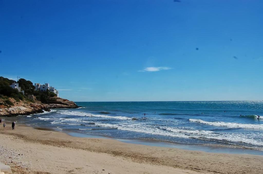 Apt. By The Sea By Hello Apartments Sitges Exterior photo